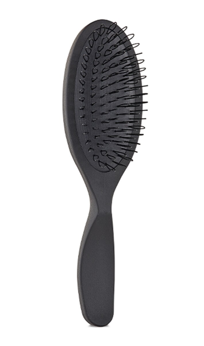 pramasana<span class="trade">™</span> exfoliating scalp brush